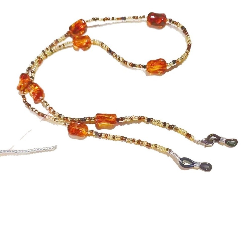 مكافحة زلة مكافحة السقوط قناع  - مراجعة Mask Chain Holder وسعره