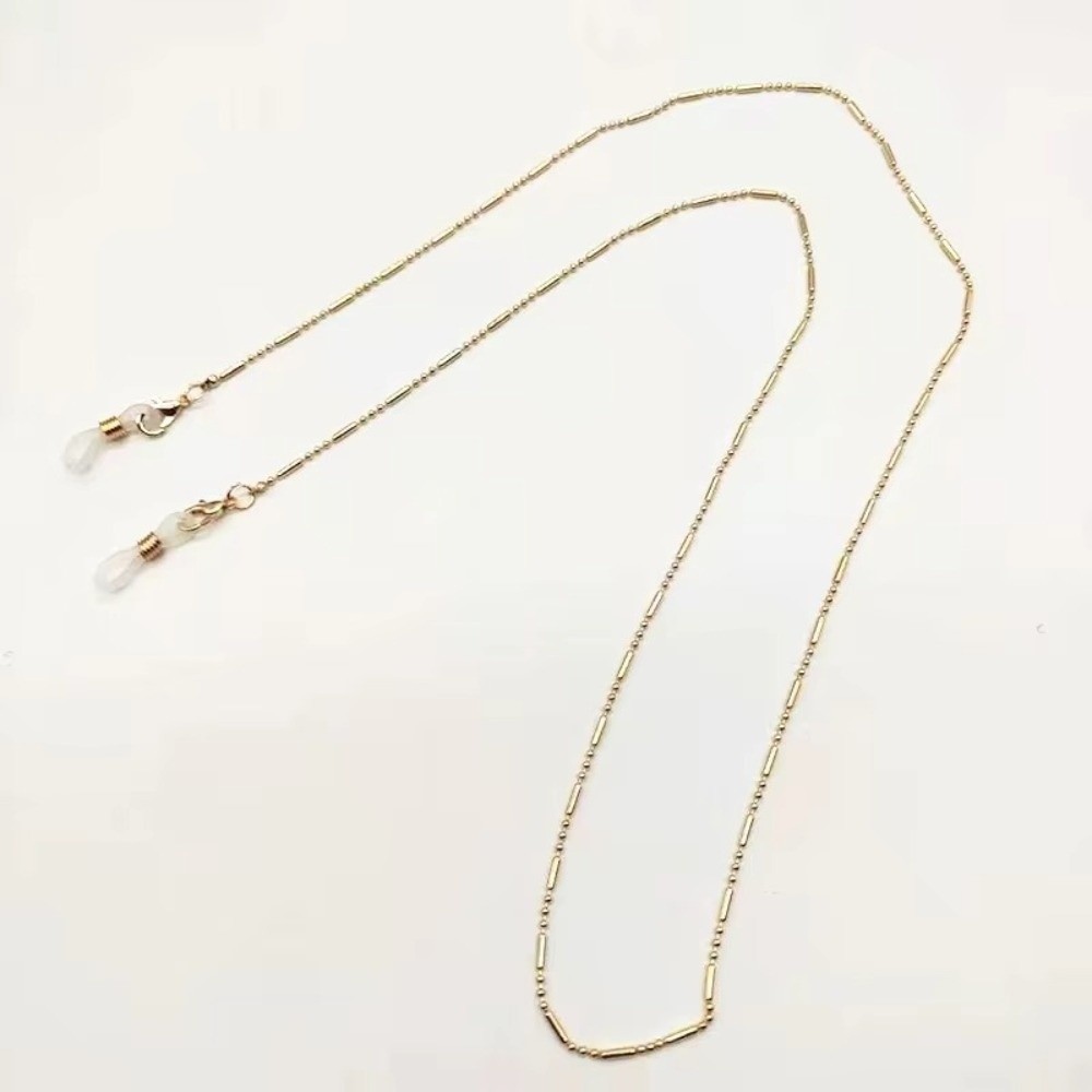 سلسلة نظارات معدنية عصرية مضاد - مراجعة Mask Chain Holder وسعره
